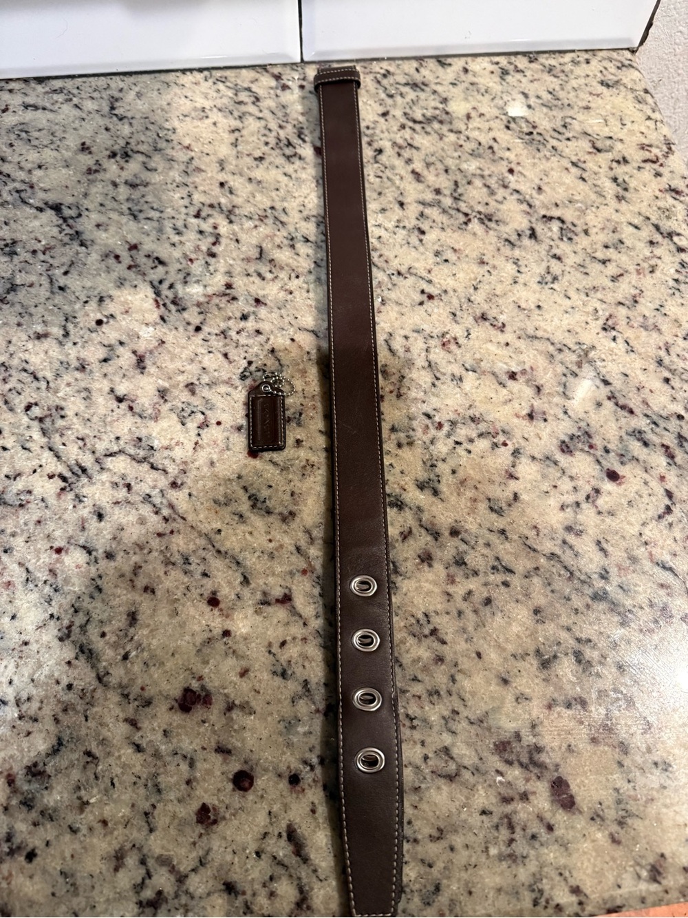 Coach Brown Leather Replacement Strap With Matching Hang Tag For Purse - Picture 4 of 4